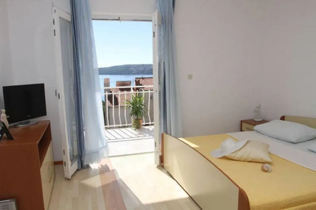 Lana Apartments Trogir